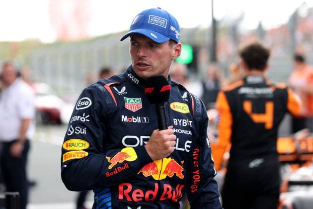 24.08.2024, xsvx, Motorsport FIA Formel 1, Großer Preis der Niederlande 2024 emspor, v.l. Max Verstappen (Oracle Red Bull Racing) Startnummer 1 (FIA REGULATIONS PROHIBIT ANY USE OF PHOTOGRAPHS as IMAGE SEQUENCES and or QUASI-VIDEO) Zandvoort
