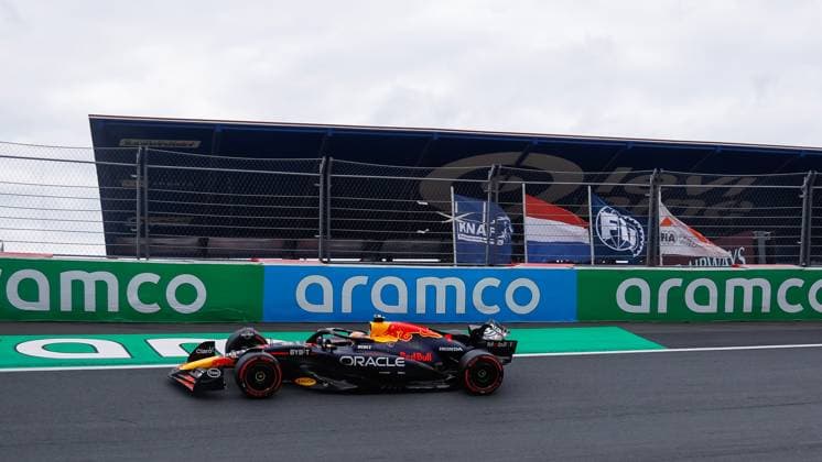 Max Verstappen of the Netherlands and Oracle Red Bull Racing during qualifying ahead of the F1 Grand Prix of Netherlands at Circuit Park Zandvoort on August 24, 2024 in Zandvoort, Netherlands. Defodi-704_MTB20240824F1ZandvDag3Vqualificatie353416