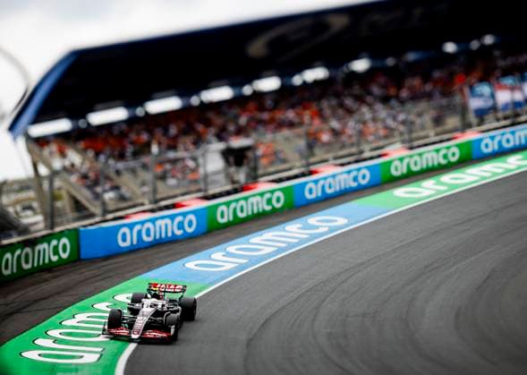 ZANDVOORT - Nico Hulkenberg (Haas F1 Team) during qualifying for the F1 Grand Prix of the Netherlands at the Circuit of Zandvoort. ANP SEM VAN DER WAL ** Photo taken with tilt-shift lens ** xVIxANPxSportx xxANPxIVx 506634289 originalFilename: 506634289.jpg