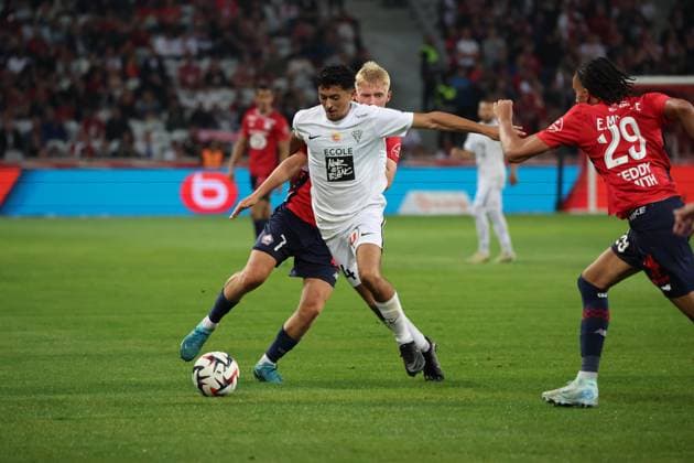 Yassin BELHDIM (Angers SCO) lors du match LOSC Lille vs Angers SCO, Ligue 1, Decathlon Arena stade Pierre Mauroy, le 24 août 2024 FOOTBALL : LOSC Lille vs Angers SCO - Ligue 1 24 08 2024 LaurentSanson Panoramic 