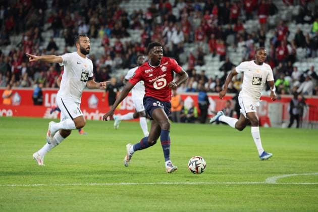 But et joie de Mohamed BAYO (LOSC Lille) lors du match LOSC Lille vs Angers SCO, Ligue 1, Decathlon Arena stade Pierre Mauroy, le 24 août 2024 FOOTBALL : LOSC Lille vs Angers SCO - Ligue 1 24 08 2024 LaurentSanson Panoramic 