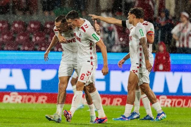 2. Fußball Bundesliga: 1. FC Köln - Eintracht Braunschweig; 24.08.2024 Jubel zum 3:0 durch Tim Lemperle (1. FC Köln, 19) 2. Fußball Bundesliga, 1. FC Köln - Eintracht Braunschweig, Köln, Rheinenergiestadion am 24.08.2024 DFL REGULATIONS PROHIBIT ANY USE OF PHOTOGRAPHS AS IMAGE SEQUENCES AND OR QUASI-VIDEO.