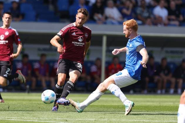 2024.08.25 xJFAx Fussball 2.Bundesliga 3.Spieltag Saison 2024 25, SV Darmstadt 98 - 1.FC Nürnberg v.l., Lukas Schleimer (1.FC Nürnberg), Paul Will (SV Darmstadt 98), Zweikampf, Action, Aktion, Battles for the Ball (DFL DFB REGULATIONS PROHIBIT ANY USE OF PHOTOGRAPHS as IMAGE SEQUENCES and or QUASI-VIDEO