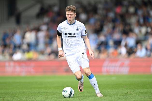 FCV Dender EH v Club Brugge : Jupiler Pro League DENDERLEEUW, BELGIUM - AUGUST 25 : Skov Olsen Andreas forward of Club Brugge in action during the Jupiler Pro League match between FCV Dender EH and Club Brugge at the Dender Football complex on August 25, 2024 in Denderleeuw, Belgium, 25 08 2024 Denderleeuw Belgium  Copyright: xNicoxVereeckenx