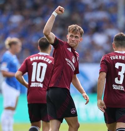 25.08.2024, xdcx, Fussball 2. Bundesliga, SV Darmstadt 98 - 1. FC Nürnberg, emonline, emspor, despor, v.l., Torjubel zum 1:1 durch Michal Sevcik (1. FC Nürnberg), Goal celebration, celebrate the goal DFL DFB REGULATIONS PROHIBIT ANY USE OF PHOTOGRAPHS AS IMAGE SEQUENCES AND OR QUASI-VIDEO.