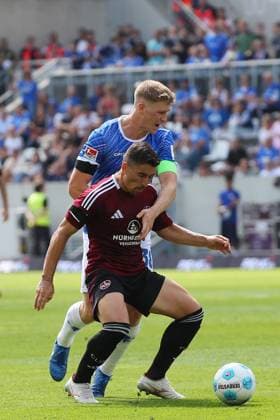 25.08.2024, xtvx, Fussball 2.Bundesliga, SV Darmstadt 98 - 1.FC Nürnberg emspor, v.l. Zweikampf, Duell, duel, tackle, compete Clemens Riedel (SV Darmstadt 98) Danillo Soares (1. FC Nuernberg) (DFL DFB REGULATIONS PROHIBIT ANY USE OF PHOTOGRAPHS as IMAGE SEQUENCES and or QUASI-VIDEO) Darmstadt
