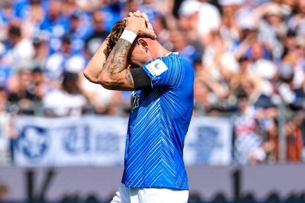 Matej Maglica (SV Darmstadt 98, 05) ist enttaeuscht über eine vergebene Torchance. GER, SV Darmstadt 98 vs. 1. FC Nuernberg, Fussball, 2. Bundesliga, 3. Spieltag, Spielzeit 2024 2025, 25.08.2024. DFL REGULATIONS PROHIBIT ANY USE OF PHOTOGRAPHS as IMAGE SEQUENCES and or QUASI-VIDEO GER, SV Darmstadt 98 vs. 1. FC Nuernberg Fussball, 2. Bundesliga, 3. Spieltag, Spielzeit 2024 2025, 25.08.2024. Darmstadt