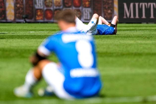 Luca Marseiler (SV Darmstadt 98, 08) und Paul Will (SV Darmstadt 98, 28) sind enttaeuscht ueber das Unentschieden, GER, SV Darmstadt 98 vs. 1. FC Nuernberg, Fussball, 2. Bundesliga, 3. Spieltag, Spielzeit 2024 2025, 25.08.2024. DFL REGULATIONS PROHIBIT ANY USE OF PHOTOGRAPHS as IMAGE SEQUENCES and or QUASI-VIDEO GER, SV Darmstadt 98 vs. 1. FC Nuernberg Fussball, 2. Bundesliga, 3. Spieltag, Spielzeit 2024 2025, 25.08.2024. Darmstadt