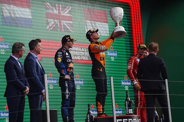 25.08.2024, Circuit Park Zandvoort, Zandvoort, FORMULA 1 HEINEKEN DUTCH GRAND PRIX 2024 , im Bild Sieger Lando Norris (GBR), McLaren F1 Team, 2.Platz für Max Verstappen (NLD), Oracle Red Bull Racing, 3.Platz für Charles Leclerc (MCO), Scuderia Ferrari HP Defodi-506_20240825_hbr_4484