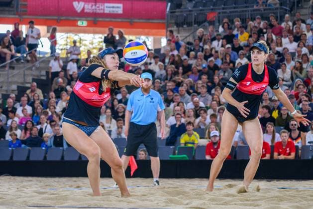 Beach Pro Tour - Elite 16 Hamburg, 25.08.2024 Nina Brunner (SUI), Tanja Hüberli (SUI); Beach Pro Tour - Elite 16, Hamburg, Stadion Am Rothenbaum am 25.08.2024 Copyright: xBEAUTIFULxSPORTS PeterxWeberx