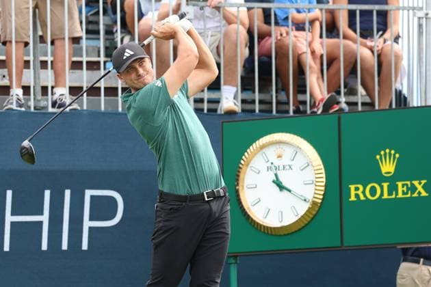 CASTLE ROCK, CO - AUGUST 25: PGA, Golf Herren golfer Ludvig Aberg plays his tee shot on the first hole during the final round of the PGA FedExCup BMW Championship on August 25th, 2024, at Castle Pines Golf Club in Castle Rock, Colorado. (Photo by Brian Spurlock Icon Sportswire) GOLF: AUG 25 PGA FedExCup Playoffs - BMW Championship EDITORIAL USE ONLY Icon24082524