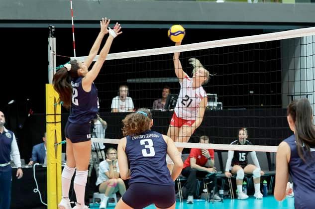 VOLLEYBALL - CEV EuroVolley 2026 qualification SCHWECHAT,AUSTRIA,25.AUG.24 - VOLLEYBALL - CEV EuroVolley 2026, ladies, qualification, OEVV international match, Länderspiel, Nationalmannschaft Austria vs Greece. Image shows Olga Strantzali (GRE) and Verena Janka (AUT).  GEPAxpictures xHansxOberlaender