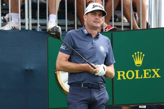 CASTLE ROCK, CO - AUGUST 25: PGA, Golf Herren golfer Keegan Bradley plays his tee shot on the first hole during the final round of the PGA FedExCup BMW Championship on August 25th, 2024, at Castle Pines Golf Club in Castle Rock, Colorado. (Photo by Brian Spurlock Icon Sportswire) GOLF: AUG 25 PGA FedExCup Playoffs - BMW Championship EDITORIAL USE ONLY Icon24082550
