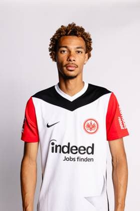 Hugo Ekitike, Eintracht Frankfurt, Porträttermin 2024 2025 1. BL Bundesliga Fußball