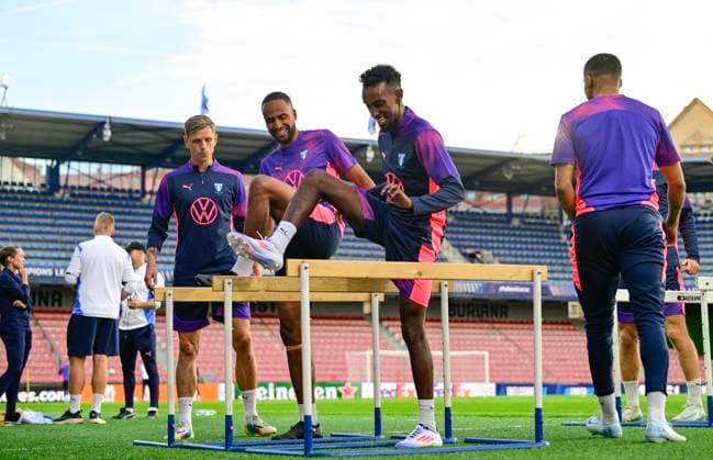 Soccer players of Malmo FF in action during the training session prior to return match of 4th Champions League preliminary round Sparta Praha vs Malmo FF in Prague, Czech Republic, August 26, 2024. (CTKxPhoto RomanxVondrous) CTKPhotoP2024082605795  CTKPhotoP2024082605795
