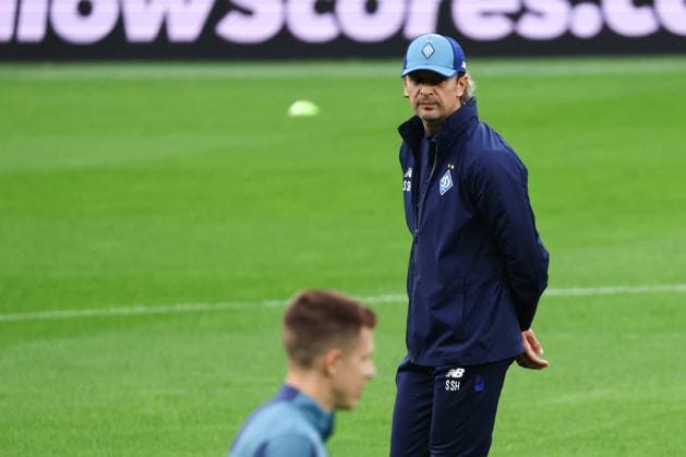 SOCCER - UEFA CL, RBS vs Kyiv SALZBURG,AUSTRIA,26.AUG.24 - SOCCER - UEFA Champions League, qualification, Red Bull Salzburg vs FC Dynamo Kyiv, preview, training Kyiv. Image shows head coach Olexandr Schowkowskyj (Kyiv).  GEPAxpictures xDavidxGeieregger