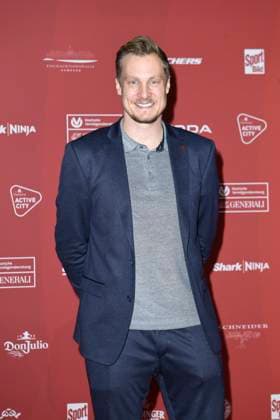 Marcell Jansen bei der Ankunft zu der Preisverleihung des BILD-Award am 26.08.2024 in der Fischauktionshalle in Hamburg