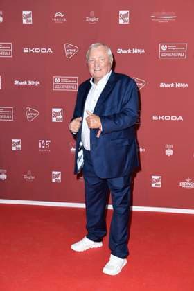 Ulli Wegner bei der Ankunft zu der Preisverleihung des BILD-Award am 26.08.2024 in der Fischauktionshalle in Hamburg