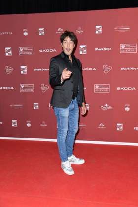 Matze Knop bei der Ankunft zu der Preisverleihung des BILD-Award am 26.08.2024 in der Fischauktionshalle in Hamburg