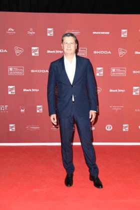 Christian Seifert bei der Ankunft zu der Preisverleihung des BILD-Award am 26.08.2024 in der Fischauktionshalle in Hamburg