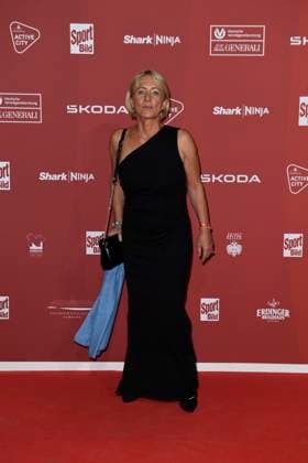 Heidi Beckenbauer bei der Ankunft zu der Preisverleihung des BILD-Award am 26.08.2024 in der Fischauktionshalle in Hamburg