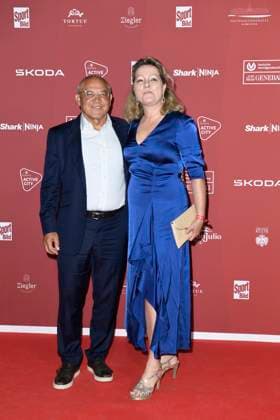 Felix Magath mit Frau Nicola Yvonne Jorde bei der Ankunft zu der Preisverleihung des BILD-Award am 26.08.2024 in der Fischauktionshalle in Hamburg