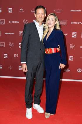 Andrea Kaiser und ihr Ehemann Sebastien Ogier bei der Verleihung vom Bild Award am 26.08.2024 in Hamburg Sport Bild Award 2024 Verleihung in Hamburg