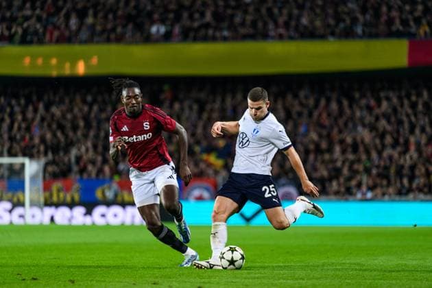 240827 Victor Olatunji of Sparta Prague and Sergio Pena of Malmö FF during the UEFA Champions League football match between Sparta Prague and Malmö FF on August 27, 2024 in Prague. Photo: Mathilda Ahlberg BILDBYRAN kod MA MA0710 fotboll football soccer fotball champions league sparta prag malmö ff bbeng bbauto Copyright: MATHILDAxAHLBERG BB240827MA103