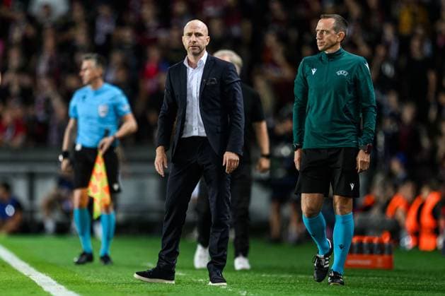 240827 Head coach Henrik Rydström of Malmö FF during the UEFA Champions League football match between Sparta Prague and Malmö FF on August 27, 2024 in Prague. Photo: Mathilda Ahlberg BILDBYRAN kod MA MA0710 fotboll football soccer fotball champions league sparta prag malmö ff bbeng depp Copyright: MATHILDAxAHLBERG BB240827MA108