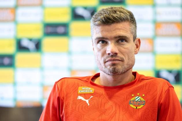 SOCCER - UEFA EL, Rapid vs Braga VIENNA,AUSTRIA,28.AUG.24 - SOCCER - UEFA Europa League, qualification, SK Rapid Wien vs Sporting Club de Braga, preview, press conference, PK, Pressekonferenz Rapid. Image shows .  GEPAxpictures xArminxRauthner
