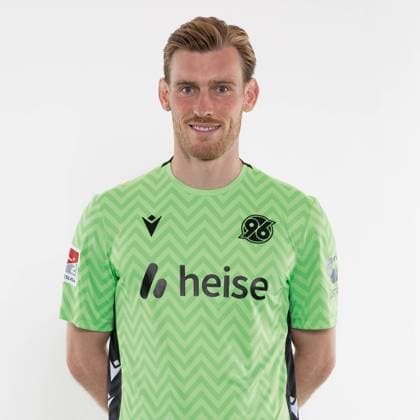 Torhüter Leo Weinkauf, Hannover 96. Porträttermin Saison 2024 2025 2. BL Bundesliga Copyright: Hannover 96 Lars Kaletta; Fussball GER Porträt Vorstellung Präsentation Pressetermin Headshot Headshots xptt