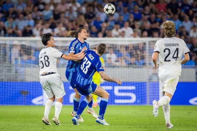 SLOVAN BRATISLAVA - MIDTJYLLAND Julius Szoke, Juraj Kucka of Slovan and Aral Simsir, Oliver Sorensen of Midtjylland during the 2nd leg of play-off round of the UEFA Champions League football match between SK Slovan Bratislava and FC Midtjylland. Bratislava, Slovakia, August 28, 2024. PUBLICATION NOT IN SLOVAKIA Copyright: xx slovan_midtjylland056
