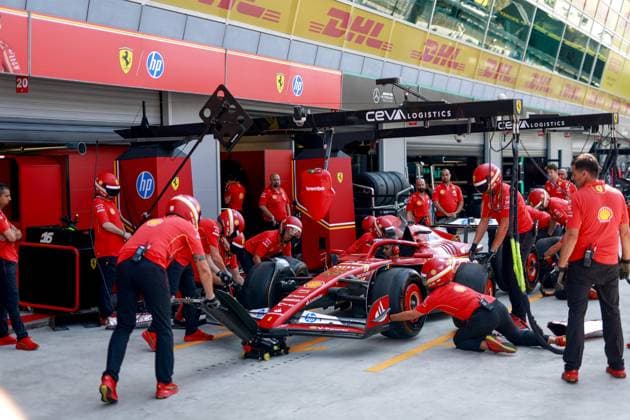 Scuderia Ferrari HP Team during pit stop practice, F1 Grand Prix of Italy at Autodromo Nazionale Monza on August 29, 2024 in Monza, Italy. (Photo by HOCH ZWEI) Monza Italy