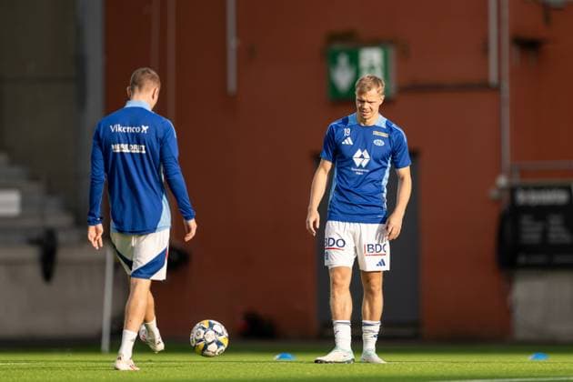 240829 Eirik Haugan of Molde during warmup ahead off the UEFA Europa League playoff between Elfsborg and Molde on August 29, 2024 in Boras. Photo: Jörgen Jarnberger BILDBYRAN COP 112 JJ0394 fotboll football soccer fotball uefa europa league playoff elfsborg molde bbeng Copyright: JÖRGENxJARNBERGER BB240829JJ012