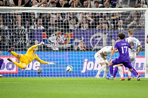 RSC Anderlecht v FC Dinamo Minsk - UEFA Europa League Play-off ANDERLECHT, BELGIUM - AUGUST 29 : Leoni Theo midfielder of RSC Anderlecht during the UEFA Europa League Qualifiers Play-off 2nd leg match between RSC Anderlecht and FC Dinamo Minsk on August 29, 2024 in Anderlecht, Belgium, 29 08 2024 Anderlecht Belgium  Copyright: xSesx