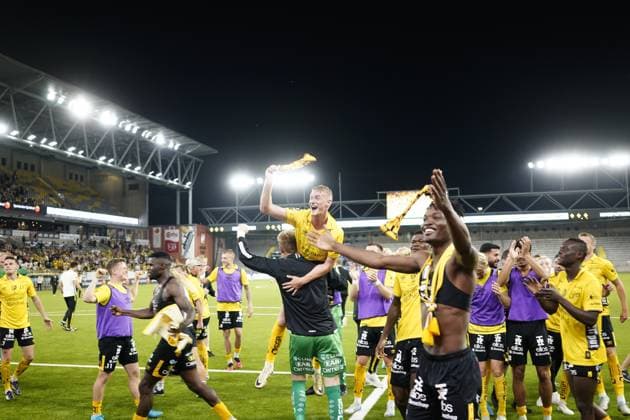 BORAS, SVERIGE 20240829 Elfsborgs spelare firar segern efter straffläggning under torsdagens kvalmatch till Europa League mellan IF Elfsborg och Molde FK pa Boras Arena. BORAS SVERIGE x9200x