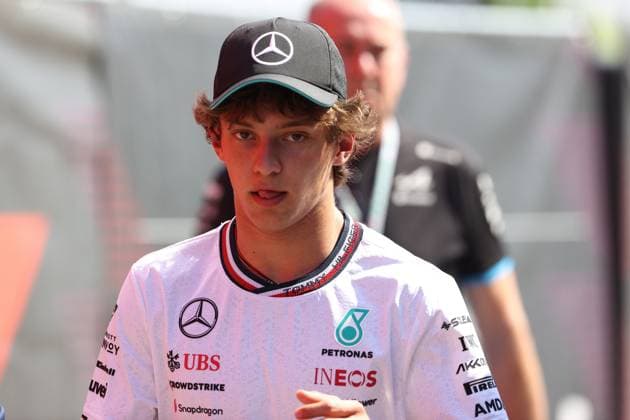 30.08.2024, xsvx, Motorsport FIA Formel 1, Großer Preis von Italien 2024 emspor, v.l. Kimi Antonelli (Mercedes AMG Petronas) (FIA REGULATIONS PROHIBIT ANY USE OF PHOTOGRAPHS as IMAGE SEQUENCES and or QUASI-VIDEO) Monza