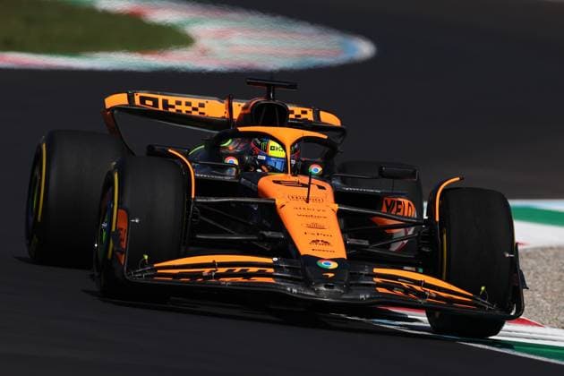 Oscar Piastri of Australia and McLaren in Aktion, Practice, F1 Grand Prix of Italy, Autodromo Nazionale Monza am 30. August 2024 in Monza, Italy. (Foto von Diogo Cardoso DeFodi Images) Oscar Piastri of Australia and McLaren in action, Practice, F1 Grand Prix of Italy, Autodromo Nazionale Monza on August 30, 2024 in Monza, Italy. (Photo by Diogo Cardoso DeFodi Images) Defodi-645_f1ita20240830_2200