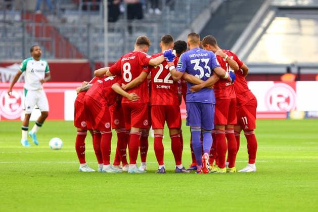 Fortuna Duesseldorf vs. Hannover 96, Fussball, 2. Bundesliga, 4. Spieltag, Saison 2024 2025, 30.08.2024 DFL REGULATIONS PROHIBIT ANY USE OF PHOTOGRAPHS AS IMAGE SEQUENCES AND OR QUASI-VIDEO. Foto: kolbert-press Ant Palmer Merkur Spiel Arene NRW Deutschland