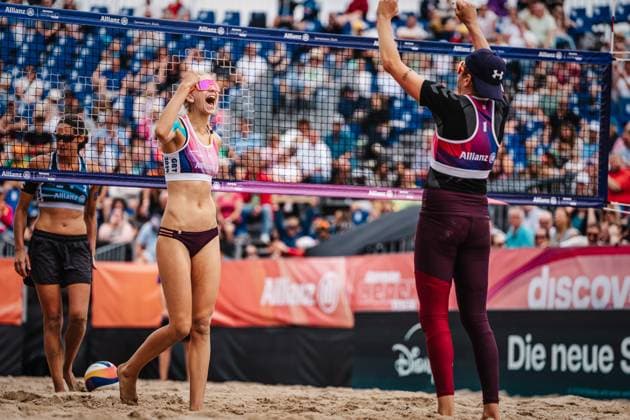 Beachvolleyball Frauen Allianz German Beach Tour Deutsche Beachvolleyball-Meisterschaft 2024 30.08.2024 Nele Barber jubelt Timmendorfer Strand Ahmann-Hager-Arena Schleswig-Holstein Deutschland