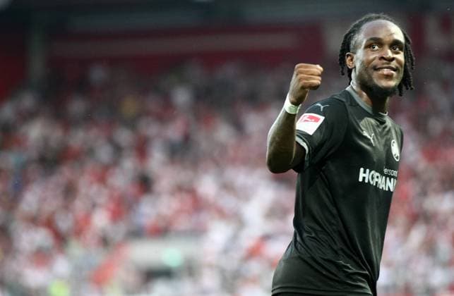 Torjubel 0-2 Noel Futkeu . 2.Bundesliga - Spieltag 4 , Jahn Regensburg - Greuther Fürth . Fußball , in Jahnstadion , Regensburg , Bayern , Deutschland . August 30, 2024 - Photo: Ipa Photo Pressefoto DENL Copyright: xx