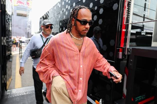 Lewis Hamilton (Mercedes-AMG) kommt im Fahrerlager, Paddock an, 3 Freies Training, Grosser Preis von Italien, Motorsport, Herren, Formel 1, 31.08.2024 Monza Lombardei Italien