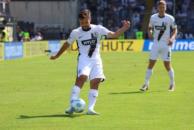 31.08.2024, Fussball, Herren, 2. Bundesliga, Saison 2024 2025, SV 07 Elversberg - SV Darmstadt 98, Manuel Feil (SV 07 Elversberg) Elversberg Ursapharm-Arena an der Kaiserlinde Saarland Deutschland (DE)