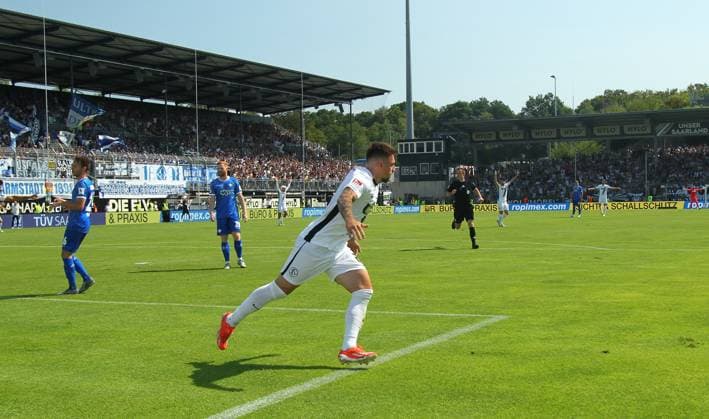 31.08.2024, xmohx, Fussball 2.Bundesliga, SV Elversberg - SV Darmstadt 98 emspor, v.l. Luca Schnellbacher (SV Elversberg) celebrate the goal, Der Torjubel zum 1:0 (DFL DFB REGULATIONS PROHIBIT ANY USE OF PHOTOGRAPHS as IMAGE SEQUENCES and or QUASI-VIDEO) Elversberg