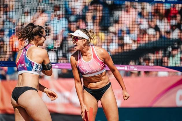 Beachvolleyball Frauen Allianz German Beach Tour Deutsche Beachvolleyball-Meisterschaft 2024 31.08.2024 v.l. Anna Lena Grüne und Chenoa Christ Jubel Timmendorfer Strand Ahmann-Hager-Arena Schleswig-Holstein Deutschland