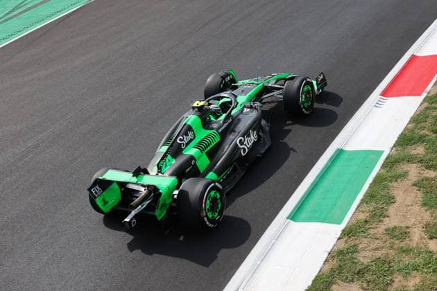 Zhou Guanyu (Stake F1 Team Kick Sauber, 24), Freies Training 3, Free Practice 3, FP3, ITA, Formel 1 Weltmeisterschaft, Italian Grand Prix, Autodromo Nazionale Monza, 31.08.2024 ITA, Formel 1 Weltmeisterschaft, Italian Grand Prix, Italien, Autodromo Nazionale Monza, 31.08.2024 Monza Copyright: xEibner-Pressefoto AnnikaxGrafx EP_AGF