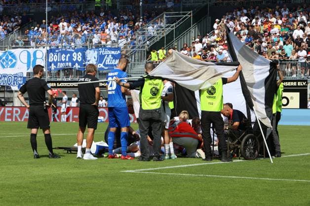 31.08.2024, Fussball, Herren, 2. Bundesliga, Saison 2024 2025, SV 07 Elversberg - SV Darmstadt 98, Florian Le Joncour (SV 07 Elversberg) verletzt Elversberg Ursapharm-Arena an der Kaiserlinde Saarland Deutschland (DE)