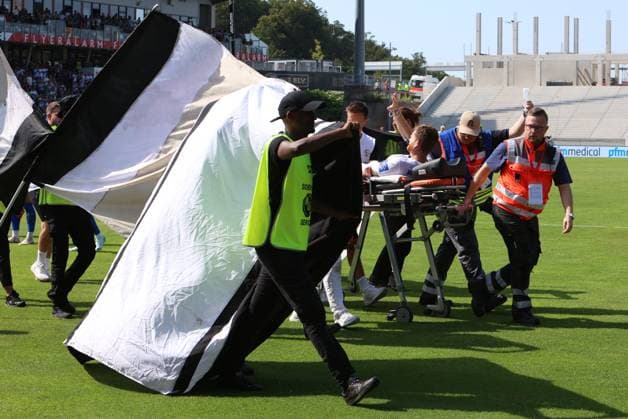 31.08.2024, Fussball, Herren, 2. Bundesliga, Saison 2024 2025, SV 07 Elversberg - SV Darmstadt 98, Florian Le Joncour (SV 07 Elversberg) verletzt Elversberg Ursapharm-Arena an der Kaiserlinde Saarland Deutschland (DE)