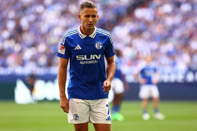 Paul Seguin (FC Schalke 04) FC Schalke 04 vs. 1. FC Koeln, Fussball, 2. Bundesliga, 4. Spieltag, Saison 2024 2025, 01.09.2024 Foto: kolbert-press Ant Palmer Veltins Arena NRW Deutschland