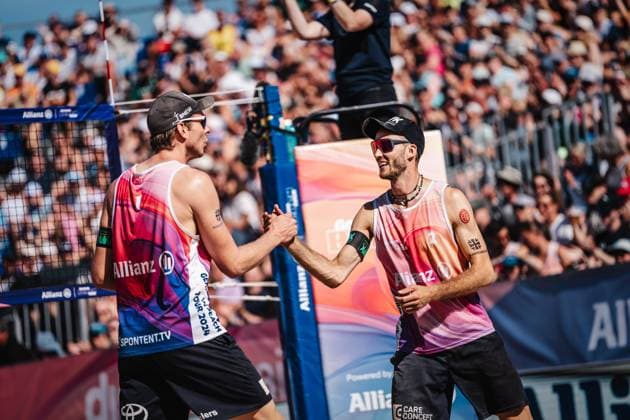 Beachvolleyball Männer Allianz German Beach Tour Deutsche Beachvolleyball-Meisterschaft 2024 01.09.2024 v.l. Nils Ehlers und Clemens Wickler Timmendorfer Strand Ahmann-Hager-Arena Schleswig-Holstein Deutschland